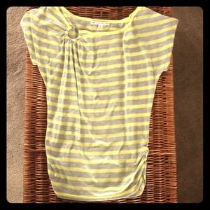 Yellow and gray top