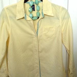 Gap cotton button down shirt