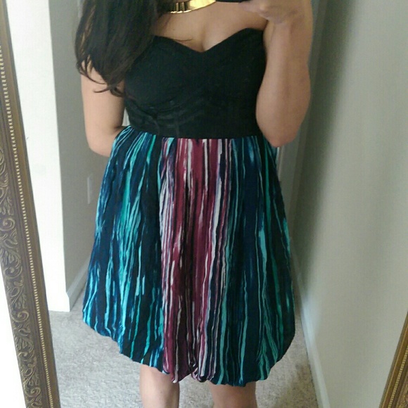 Bebe bubble dress medium NWT