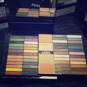 NYX beauty to go