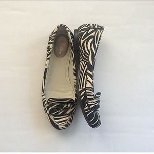 **SOLD** Calvin Klein Soft Hair Calf Loafers