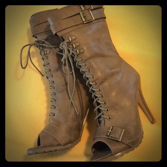 Colin Stuart peep toe booties.
