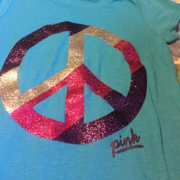 VS Peace Shirt - Picture 2 of 3