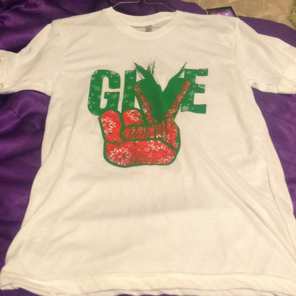 Red and green Give t-shirt