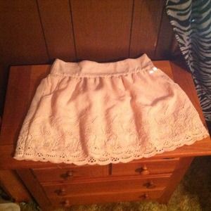 Light pink flowered detailed skirts