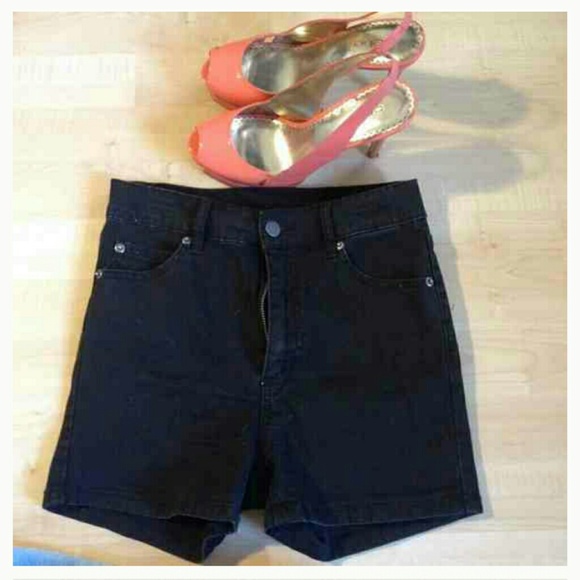 High waisted Nasty Gal shorts - Picture 1 of 2