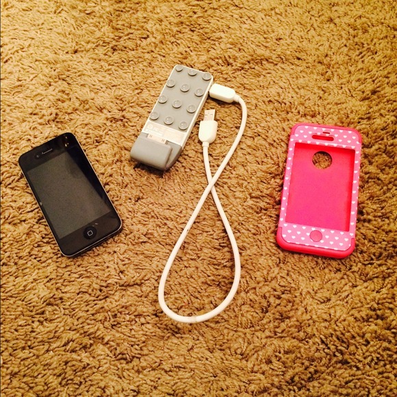 iPhone with tons of accessories!! :) - Picture 1 of 1