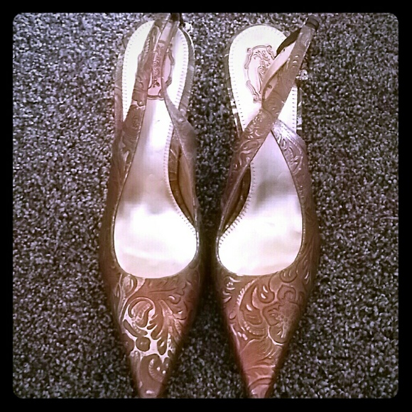 Hale Bob heels