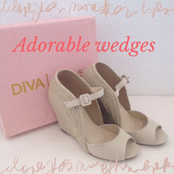 Shoes - 🎉 Host Pick x2! 👠 NEW Summer wedges