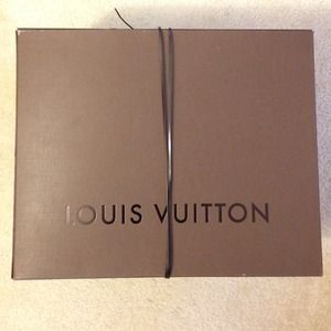 Huge auth LV box
