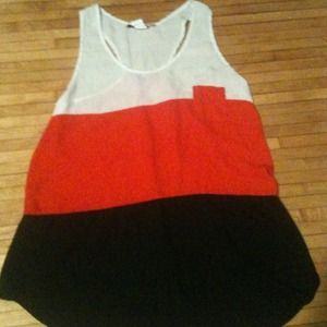 Red, black, white tank top! 💕