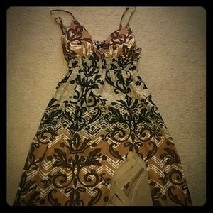 ⛔***SOLD*** ⛔Maxi dress - super cute