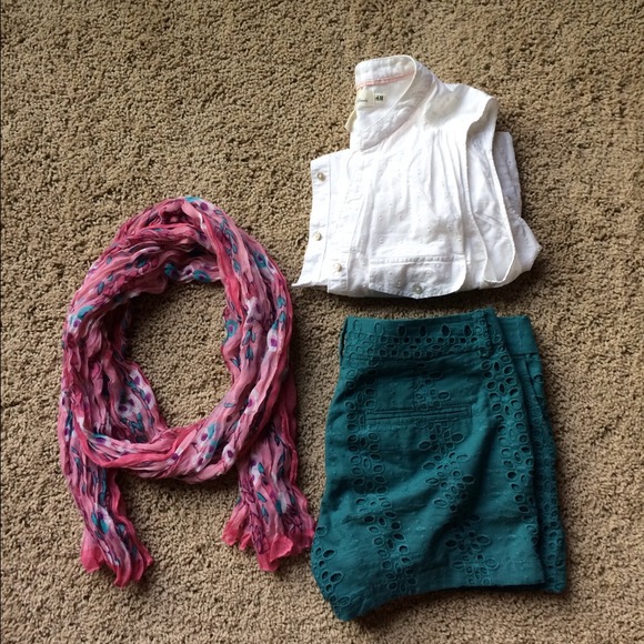 Pink floral summer scarf for sale! - Picture 1 of 3