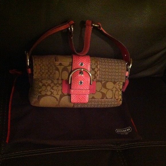 Coach shoulder purse