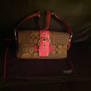 Coach shoulder purse
