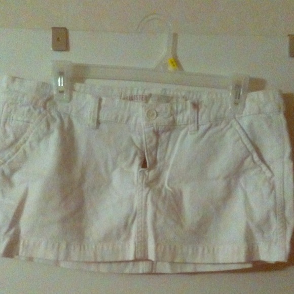 Hollister skirt