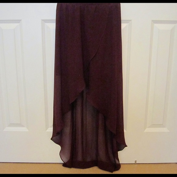 🚫SOLD🚫 NWT H&M maroon high low skirt - Picture 4 of 4