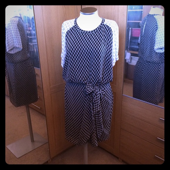 Dresses & Skirts - Fun Dress