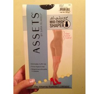 Spanx Assets Hi-Waist Mid-Thigh Shaper Size: 6