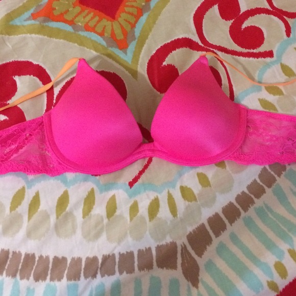Neon Pink Lace Push-up Bra