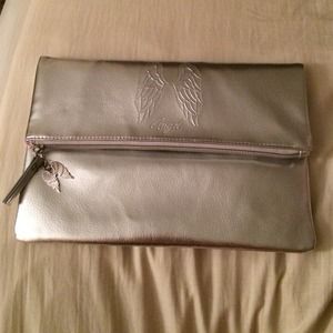 Sliver fold over clutch from VS