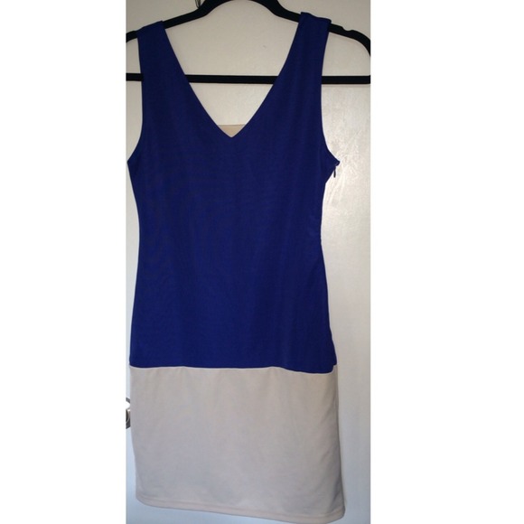 Super cute & comfortable cocktail dress