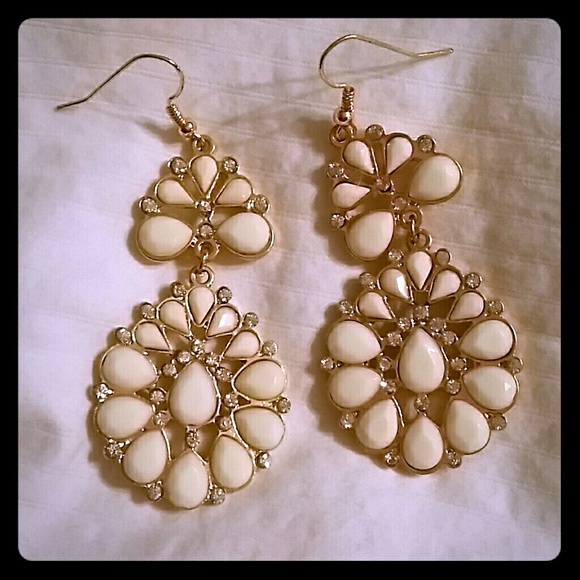 Earrings ??