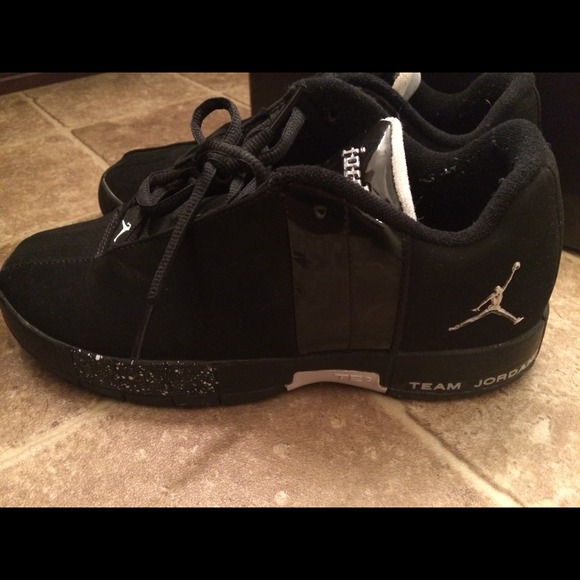 Jordan's - Picture 3 of 4