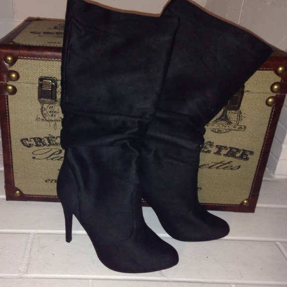 Black boots