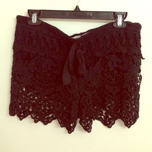 Black pretty shorts.
