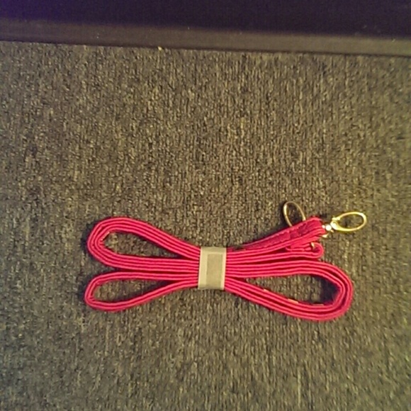 Clutch - Picture 4 of 4