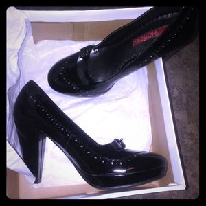 Black heels with marry jane fronts