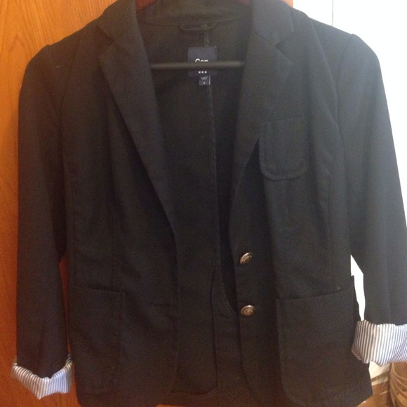 Black gap two button blazer