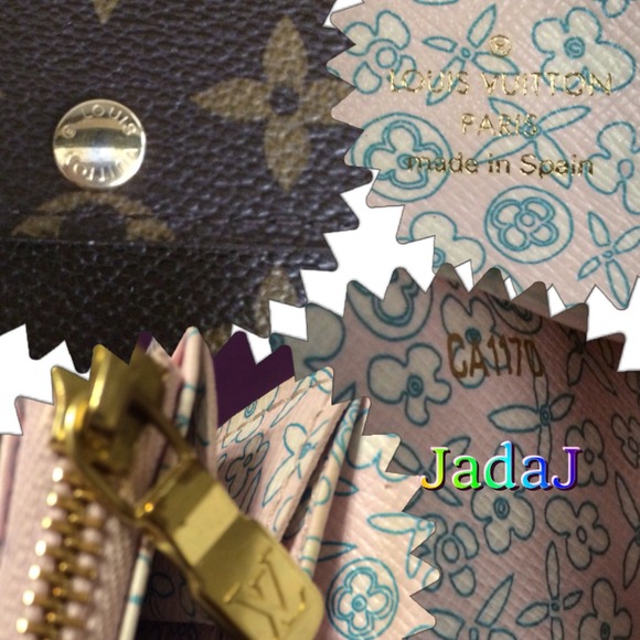 🎉🎊HP 07/12 Louis Vuitton Fleuri Sarah Wallet🎉🎊 - Picture 4 of 4
