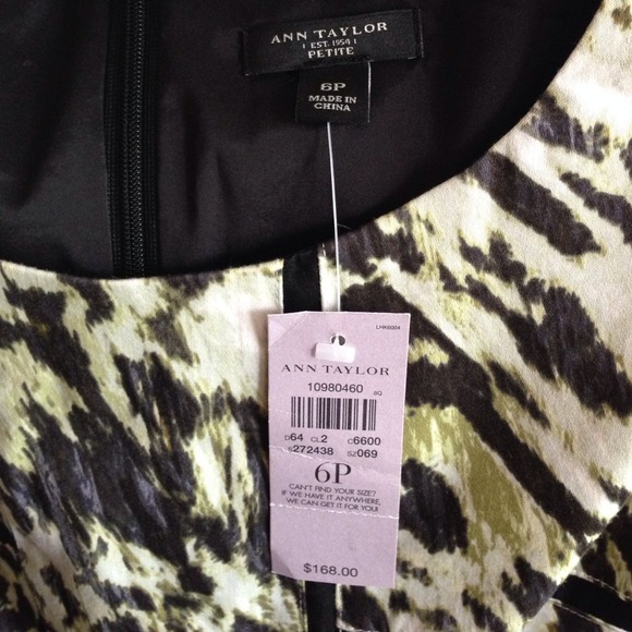 NWT Ann Taylor Layered Scape - Picture 4 of 4