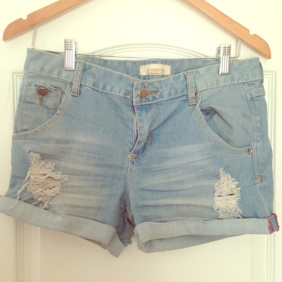 🚫SOLD🚫 On ebay Denim Shorts