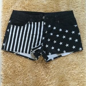 american flag black shorts!