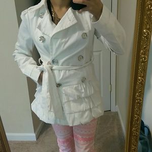 White express jacket nwt size XS but runs big