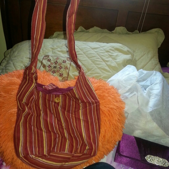 Handbag - Picture 2 of 3