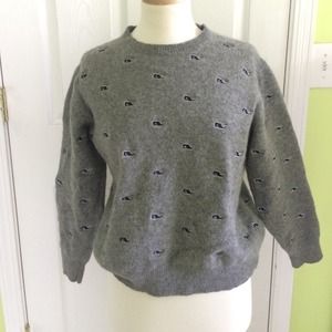 Vineyard Vines sweater