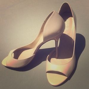 ***NEW markdown*** Aldo High Heels