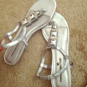 Sliver sandals