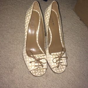 AUTHENTIC ✨COACH heels! 👠👡🎉🎉🎉