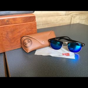 Luxury Ray Ben sunglasses 👽