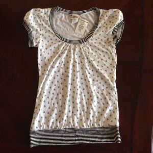 🎈 SALE 🎈 NWT Daytrip scoop neck top