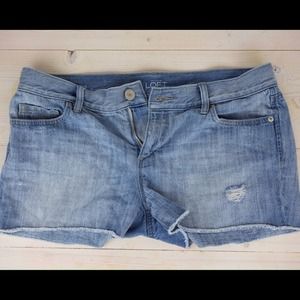 LOFT Jeans - LOFT Denim Cut Off Shorts With 3" Inseam LOFT Jeans - LOFT Denim Cut Off Shorts With 3" Inseam