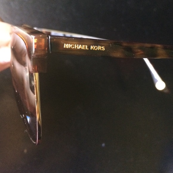 Semi new Michael Kors Sunglasses - Picture 1 of 4