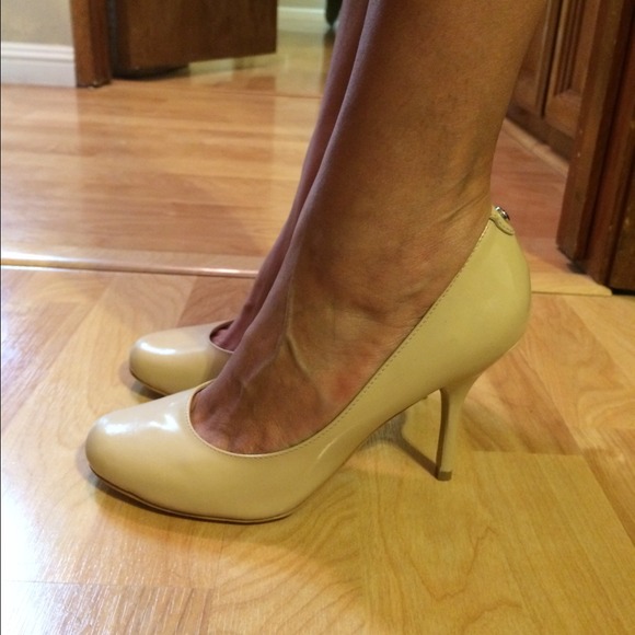 Brand new heels!!