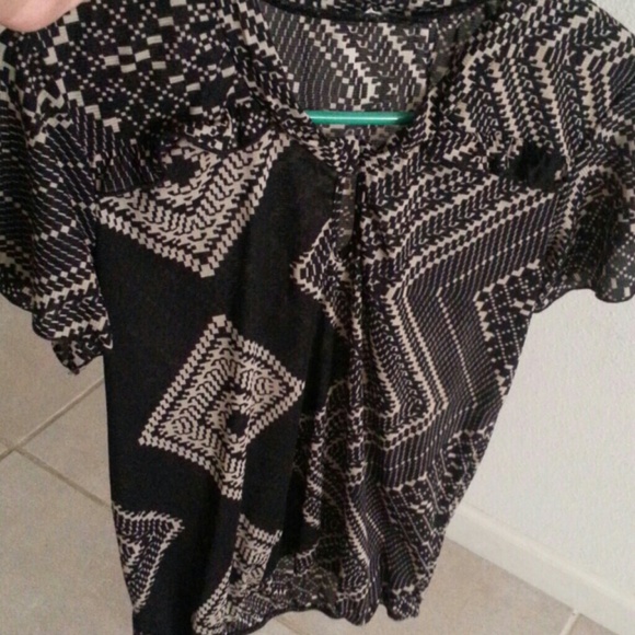 Blouse - Picture 2 of 2