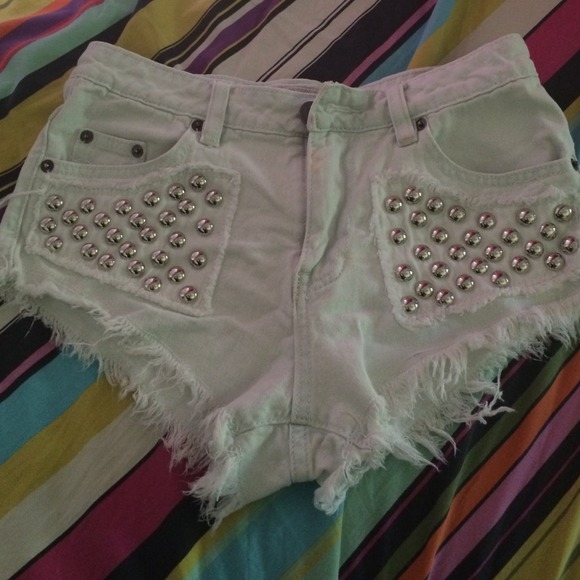 High Wasted Shorts